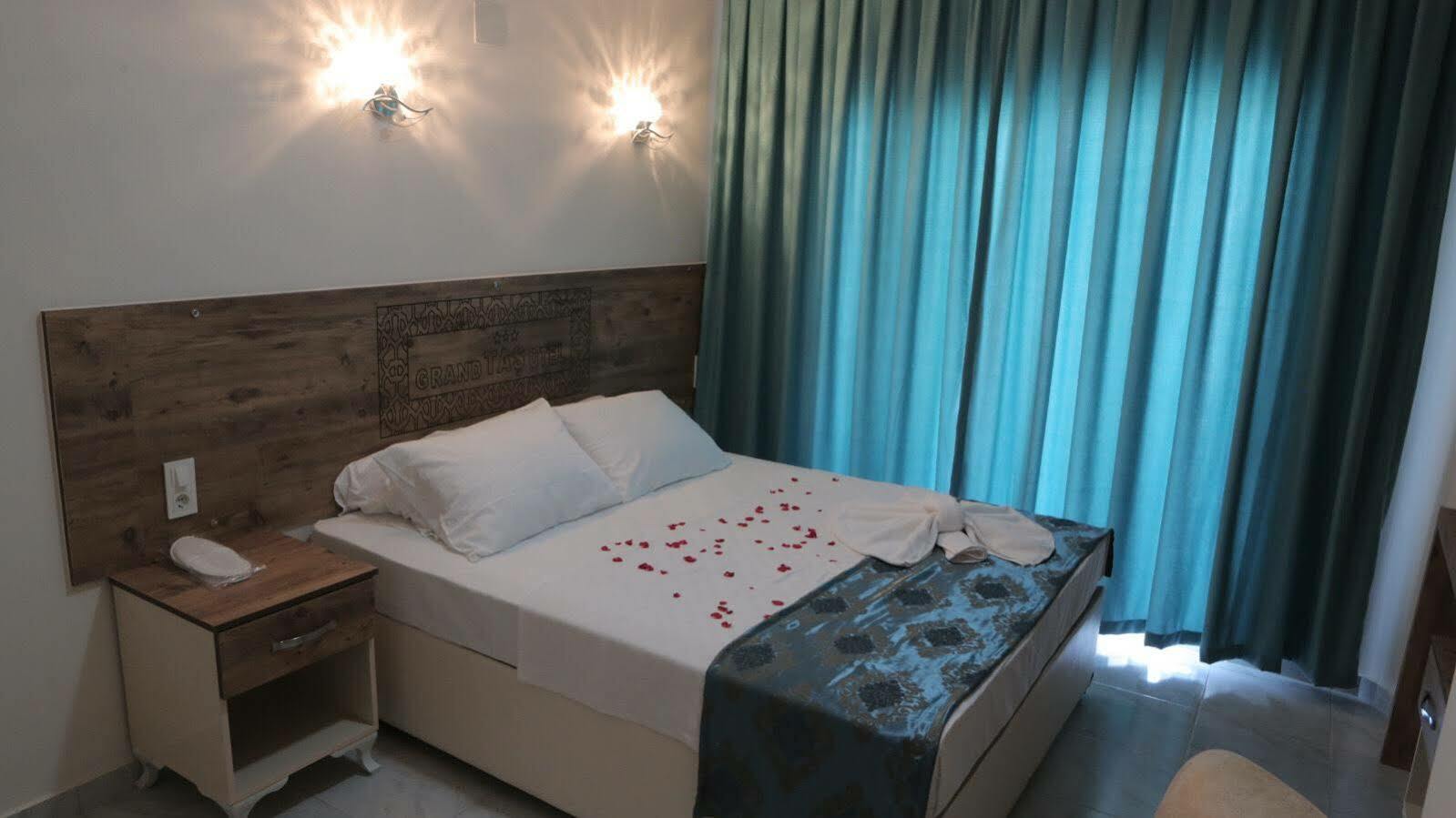 Grand Tas Otel Mut Εξωτερικό φωτογραφία